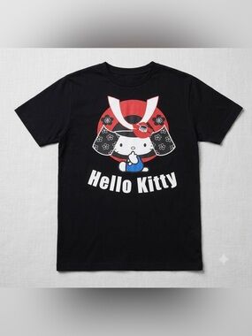 Hello Kitty Japan Women’s Tshirt - Medium - Hello Kitty Samurai Graphic